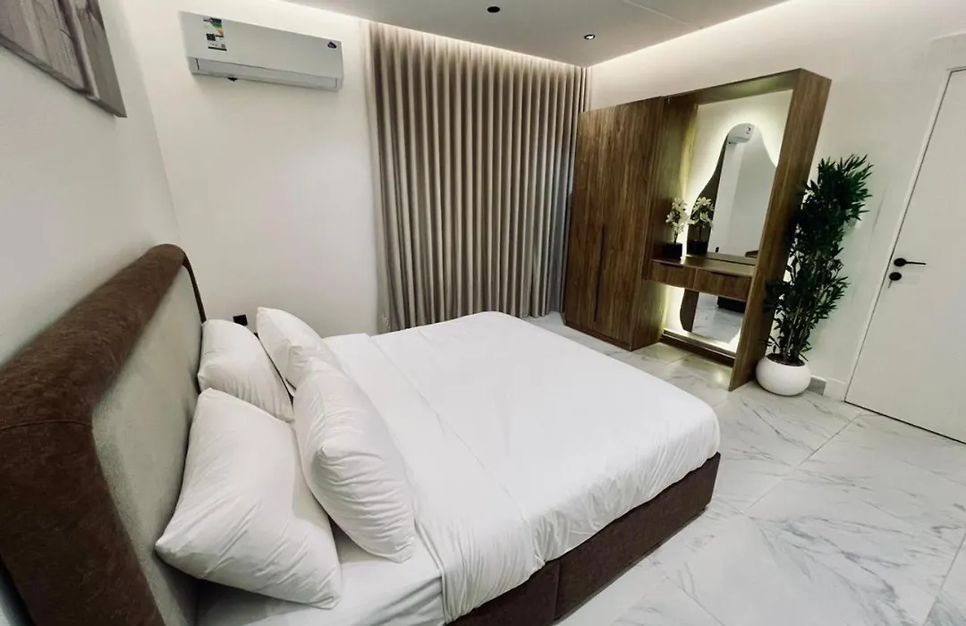 Tulip Suite-1